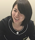 先輩社員03