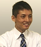 先輩社員04